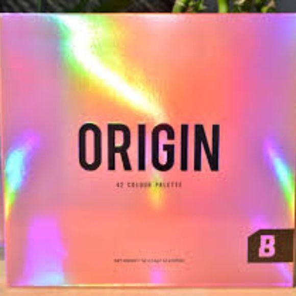 Beauty Bay Origin 42 Color Palette - Picture 2 of 5